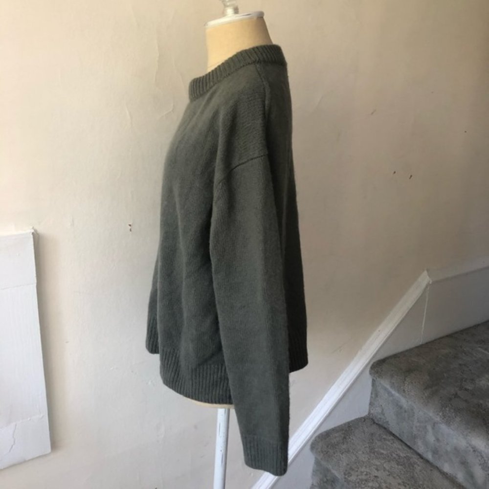 Vince Pine Cashmere Boxy Crew Neck Sweater - Picture 5 of 8